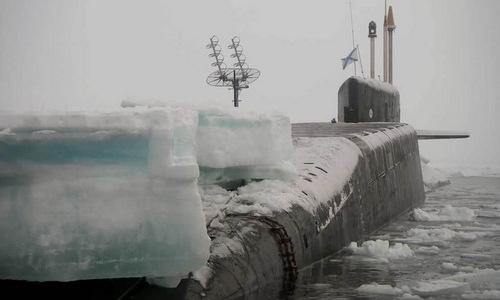 Chúng thường chỉ di chuyển trên mặt nước khi trở về cảng, khiến sự xuất hiện ở những khu vực tác chiến được coi là thông điệp gửi đến các đối thủ.