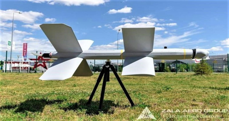 Trước lo ngại trên Zala thông báo, chi phí của Lancet thấp hơn Bayraktar TB2 tới 10 lần, do vậy không có gì phải cân nhắc khi hy sinh một chiếc UAV cảm tử để đổi lấy chiếc UAV trinh sát - tấn công.