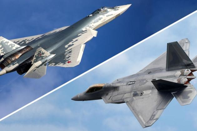 Hiện nay Mỹ đã đưa vào biên chế 187 tiêm kích tàng hình F-22A Raptor cùng hàng trăm chiếc F-35 Lightning II với cả 3 phiên bản đang phục vụ trong Không quân, Hải quân và Thủy quân lục chiến.