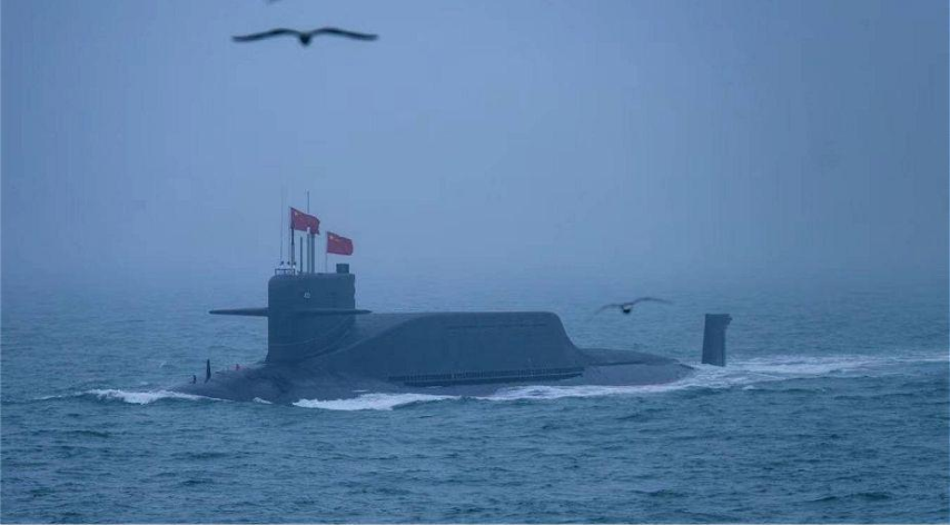 Chuyên gia Chu Thần Minh tại Bắc Kinh cho biết eo biển Đài Loan có địa hình phức tạp cùng núi lửa ngầm đang hoạt động, vốn không thân thiện với tàu ngầm.