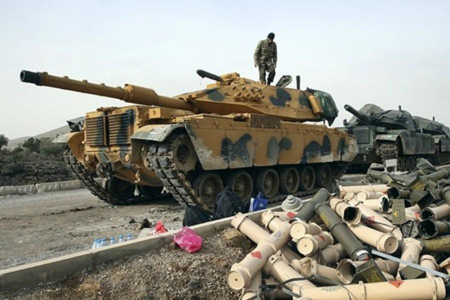 Một trong những nguyên nhân chính dẫn đến những tổn thất đáng kể là lớp giáp yếu trên xe tăng của Thổ Nhĩ Kỳ và một số lỗ hổng mà SAA đã tận dụng thành công.