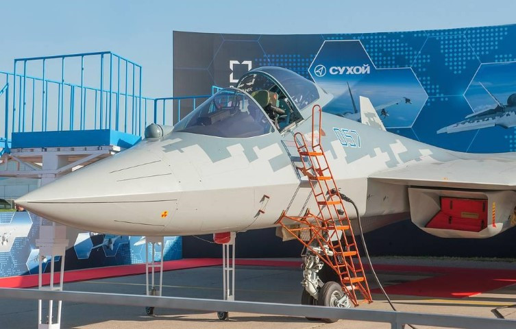Su-57 cải tiến sẽ trang bị công nghệ tự động hóa và trí tuệ nhân tạo, giúp tăng đáng kể khả năng của Không quân Nga. Cuối cùng, nó sẽ thay thế phi đội tiêm kích MiG-29 và Su-27 thế hệ thứ tư đang có trong thành phần tác chiến.