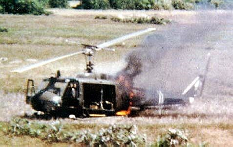 Tổng cộng, Mỹ đã mang tới Việt Nam hơn 7000 chiếc trực thăng UH-1 với mọi loại phiên bản. Trong số đó, có tới 3305 chiếc "một đi không trở lại", bị hạ gục hoàn toàn trên chiến trường. Tổng cộng đã có 1074 phi công bị bắn hạ, 532 lính Mỹ thiệt mạng ngay trên trực thăng.