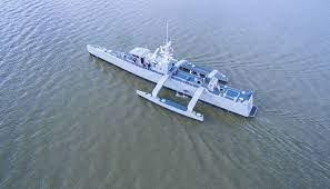 Với tính năng chiến đấu, phương tiện săn ngầm Sea Hunter có thể kết hợp với các loại máy bay chống ngầm và trinh sát như P-8 Poseidon hay MQ-4C để phát hiện và tấn công lực lượng ngầm đối phương.