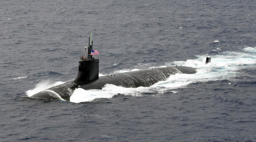 "Chiến hạm đang trong tình trạng an toàn và ổn định", Trung tá Cindy Fields, phát ngôn viên lực lượng tàu ngầm Hạm đội Thái Bình Dương hải quân Mỹ, cho hay.