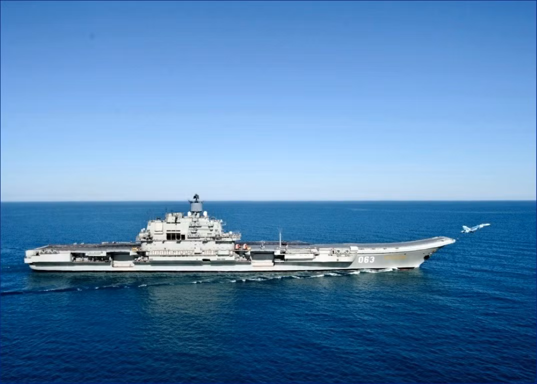 Tuy nhiên với trình độ đóng tàu của Nga hiện tại, và với tất cả nỗ lực để đưa tàu sân bay Kuznetsov quay trở lại biên chế, có thể nhận ra rằng, Hải quân Nga sẽ phải rất lâu nữa, mới có một hàng không mẫu hạm thay thế chiếc tàu sân bay từ thời Liên Xô này.