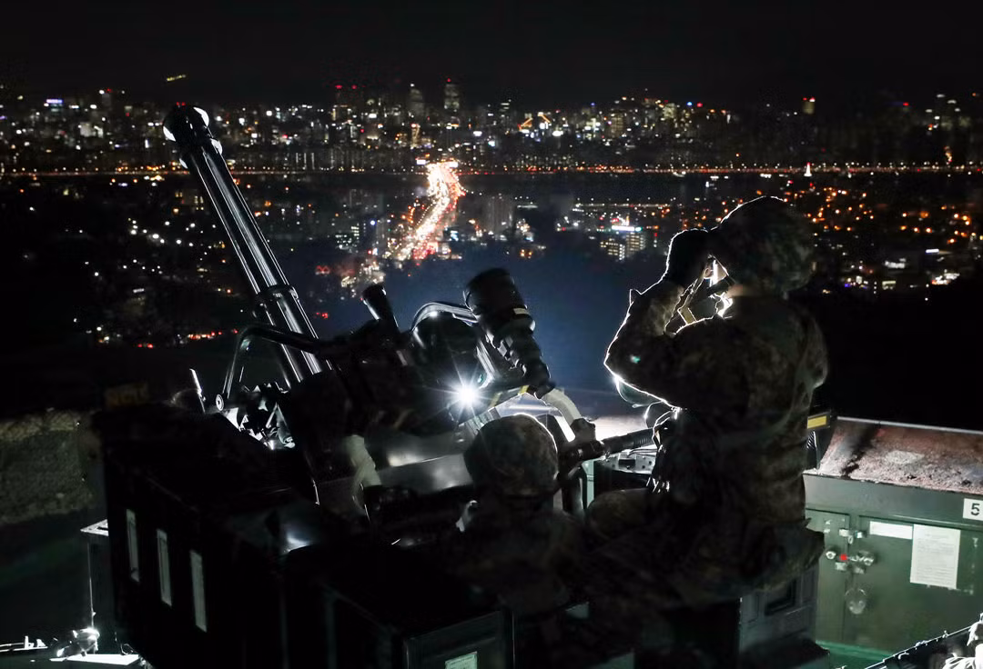 Binh lính Hàn Quốc luôn túc trực tại đây 24/7, sẵn sàng chiến đấu bất cứ khi nào có lệnh. Nguồn ảnh: Chosul.