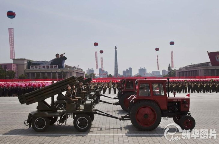 Các cuộc duyệt binh được tổ chức tại Bình Nhưỡng vào những dịp đặc biệt là một trong số ít nguồn thông tin đáng tin cậy về tình trạng của Quân đội Nhân dân Triều Tiên (KPA) và sự biến đổi đang diễn ra của lực lượng này dưới thời Chủ tịch Kim Jong-un.