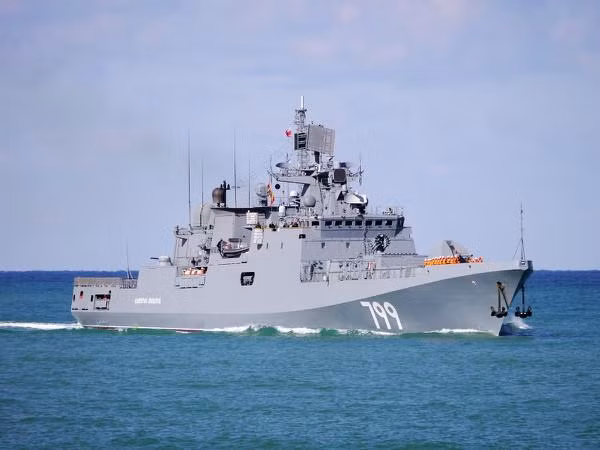 "Khinh hạm Dự án 11356M là một con tàu rất tốt, chúng tôi có thể hoàn thiện nó cho Bộ Quốc phòng Nga, chúng tôi có mọi thứ chỉ trừ động cơ. Nếu vấn đề với động cơ được giải quyết dứt điểm thì cần phải hoàn thành, giá cả sẽ có lợi cho đôi bên".