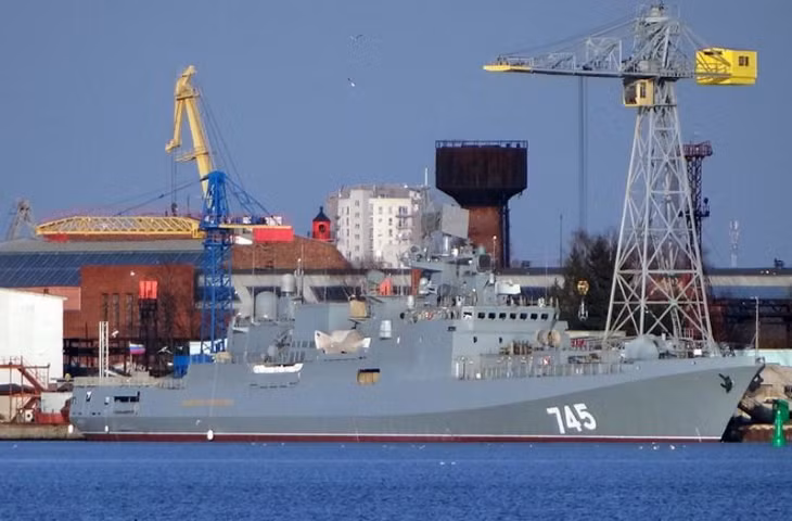 Vào năm 2018, Nga cho biết 2 trong số 3 khung thân còn lại sẽ được hoàn thiện theo cấu hình xuất khẩu của khinh hạm Dự án 11356 để bán cho Hải quân Ấn Độ, số phận chiếc cuối cùng vẫn chưa rõ ràng.