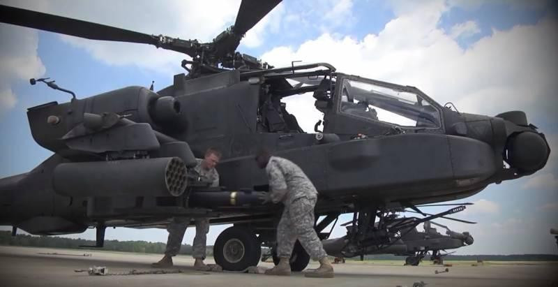 Tập đoàn Lockheed Martin và Raytheon được giao hợp đồng phát triển thiết kế tên lửa năm 2012, đề xuất của Lockheed Martin giành chiến thắng sau đó một năm.