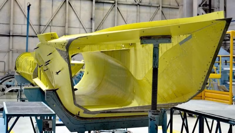 "Nhìn thấy Mỹ, Nhật Bản và Trung Quốc có thể thiết kế và chế tạo cửa hút gió tiên tiến, người Nga chỉ có thể 'ngước nhìn' trong bất lực", chuyên gia Sina đã lên tiếng về sự lạc hậu của Nga trong lĩnh vực nghiên cứu và phát triển vật liệu sáng tạo.