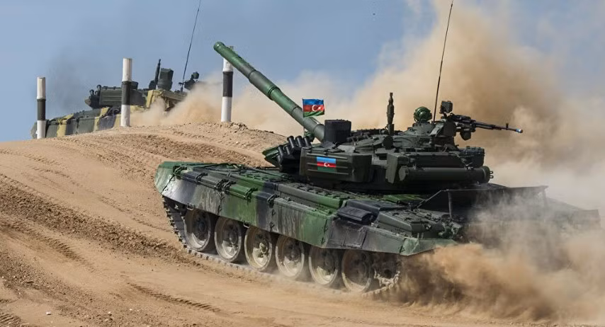 Trong chưa đầy 24 giờ sau đó, lực lượng vũ trang Azerbaijan đã tăng cường thêm quân số, kiểm soát được ít nhất 10 cây số vuông dọc theo con đường cao tốc này, mà không gặp phải bất cứ sự phản kháng đang kể nào từ phía Armenia.