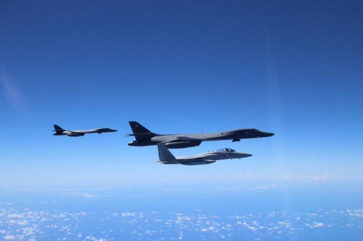 "Tuy vậy trong thời chiến, Biển Đen có thể biến thành một thao trường cho không quân NATO tập bắn, và oanh tạc cơ B-1B Lancer có thể trở thành phương tiện tác chiến quan trọng nhất", ấn phẩm Mỹ nhấn mạnh.