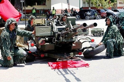 Do có trọng lượng chỉ 950 kg, khẩu pháo phòng không này có thể được kéo bằng sức người trên chiến trường. Tuy nhiên, khả năng cơ động bằng sức người của ZU-23-2 chắc chắn sẽ không cao.