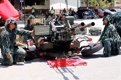 Do có trọng lượng chỉ 950 kg, khẩu pháo phòng không này có thể được kéo bằng sức người trên chiến trường. Tuy nhiên, khả năng cơ động bằng sức người của ZU-23-2 chắc chắn sẽ không cao.