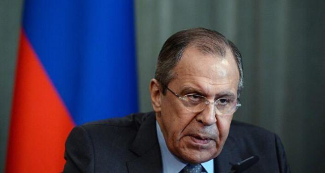 Trước đó, Ngoại trưởng Nga cũng lưu ý, Moscow và Dushanbe là đồng minh theo Hiệp ước CSTO, và Nga cũng như các thành viên khác có nghĩa vụ bảo vệ đồng minh theo Hiệp ước.