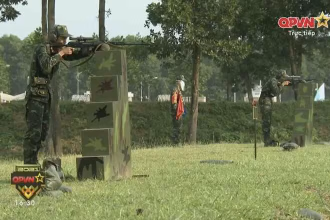 Qua gioi: Viet Nam dung dau noi dung thi dau Xa thu Ban tia