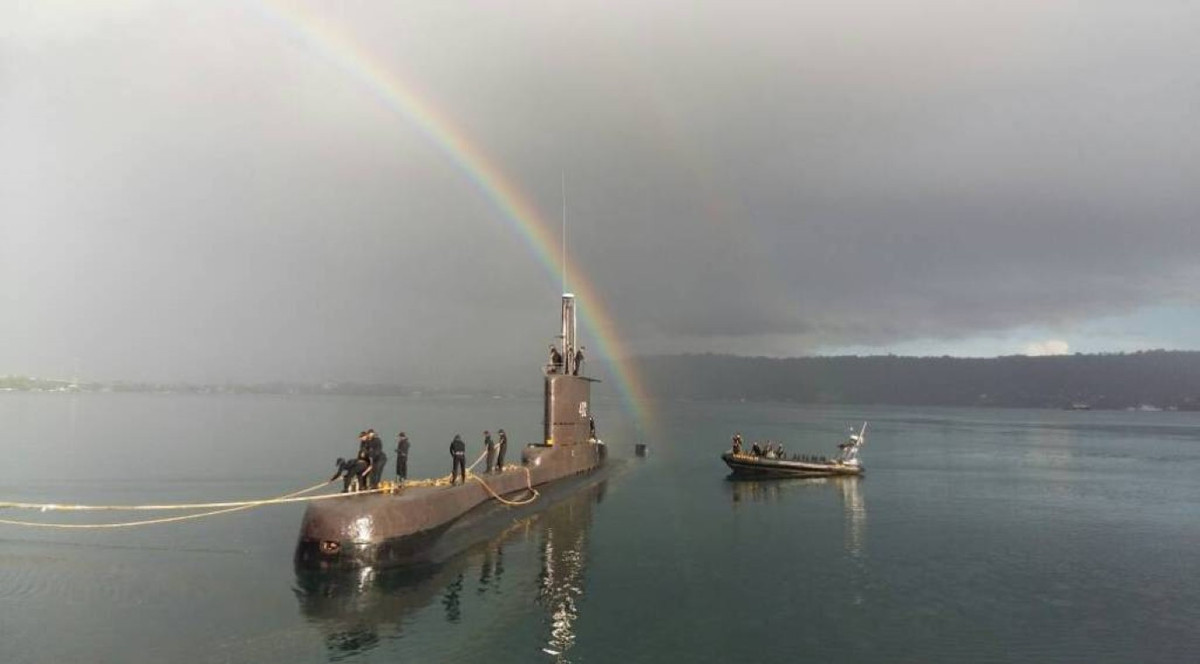 Mặc dù mong manh, tuy nhiên tất cả mọi nỗ lực cứu hộ từ quốc tế, cũng đang được tiến hành một cách khẩn trương. 24 giờ tới được xem là thời điểm then chốt, để các hoạt động cứu hộ có thể mang lại hiệu quả cao nhất. Nguồn ảnh: BNG.