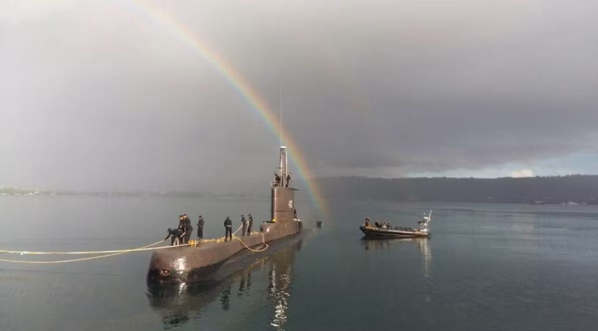 Mặc dù mong manh, tuy nhiên tất cả mọi nỗ lực cứu hộ từ quốc tế, cũng đang được tiến hành một cách khẩn trương. 24 giờ tới được xem là thời điểm then chốt, để các hoạt động cứu hộ có thể mang lại hiệu quả cao nhất. Nguồn ảnh: BNG.