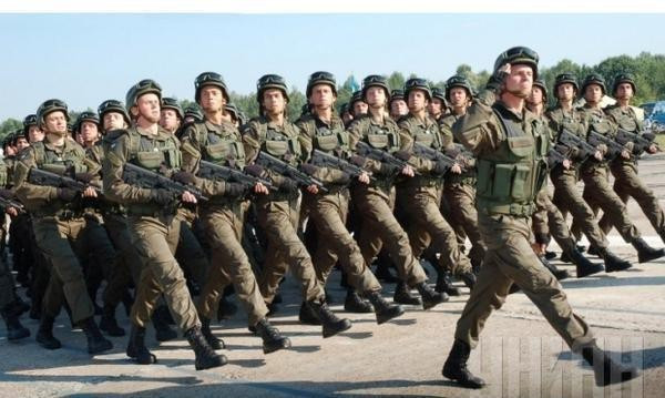 Ngoài Israel thì súng trường tấn công TAR-21 đang có mặt trong biên chế 25 quân đội các quốc gia khác trong đó có cả Mỹ.