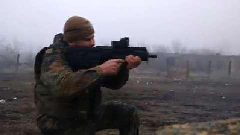 Dòng súng này sẽ dần thay thế vai trò của AK trong các lực lượng đặc nhiệm nước này. Hiện súng này đã được nhìn thấy tham chiến tại miền Đông Ukraine trong cuộc xung đột giữa quân chính phủ và lực lượng ly khai.