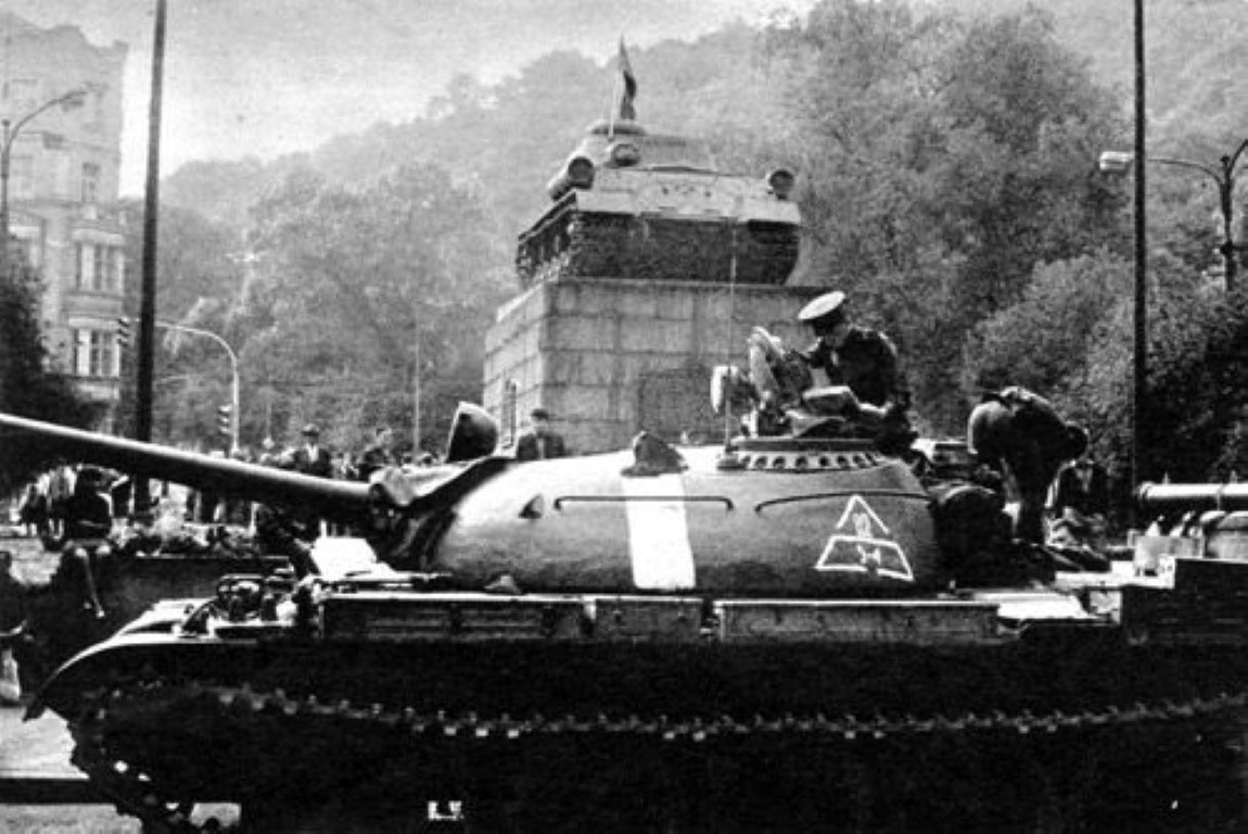 Xe tăng T-54/55 tới nay vẫn là một huyền thoại, xuất hiện trong hầu hết mọi cuộc xung đột khắp thế giới kể từ khi được ra đời.