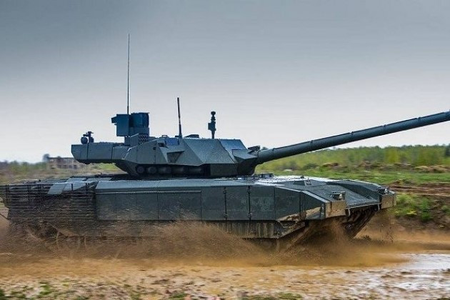 Một vài ý tưởng có thể coi là "điên rồ", cũng đã xuất hiện với xe tăng T-14 Armata, ví dụ như Nga muốn lắp... nhà vệ sinh bên trong xe, để kíp lái có thể ăn uống, sinh hoạt và chiến đấu trong không gian kín hoàn toàn, mà không cần phải ra ngoài xe tăng.