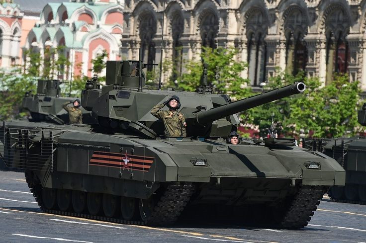 Theo đó, Moscow đã nỗ lực đưa nòng pháo cỡ lớn lên xe tăng chủ lực T-14 Armata, tuy nhiên hiệu quả của nỗ lực này tới nay vẫn còn là ẩn số.