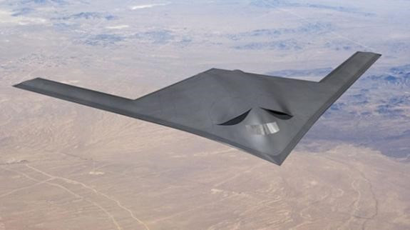 Lầu Năm Góc dự kiến mua 100 phi cơ loại này để thay thế những chiếc B-2 và một phần phi đội B-1B Lancer. Hiện giá thành của B-21 chỉ bằng 1/3 máy bay B-2.