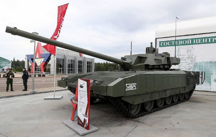 Đồng thời báo chí chú ý đến tuyên bố gần đây của Phó chủ tịch thứ nhất Ủy ban Công nghiệp - Quân sự (MIC) Nga - ông Andrei Yelchaninov, người lưu ý rằng sau năm 2023, 40 xe tăng T-14 Armata tiếp theo sẽ được bàn giao.