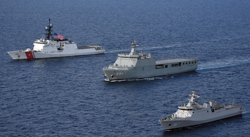 Ưu điểm lớn nhất của các tàu đổ bộ lớp Makassar đó là nó có giá thành chế tạo khá rẻ, chỉ từ 37 cho tới tối đa 45 triệu USD tùy theo cấu hình và thiết bị đi kèm.