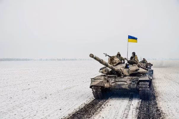 Hiện Ukraine vẫn còn tới gần 2400 xe tăng T-64 với các phiên bản khác nhau, nhằm để tăng sức chiến đấu họ đã tiến hành nâng cấp lên các biến thể T-64BV, T-64BM và T-64B1M.