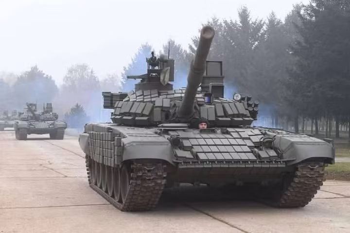 Mặc dù có ưu thế vượt trội nhưng khả năng Quân đội Serbia dùng xe tăng T-72MS tấn công lực lượng vũ trang Kosovo là rất khó xảy ra, bởi vùng lãnh thổ này vẫn nằm dưới dự bảo trợ an ninh của NATO, Belgrade cần phải lo ngại sẽ bị đáp trả bằng cuộc không kích như năm 1999.