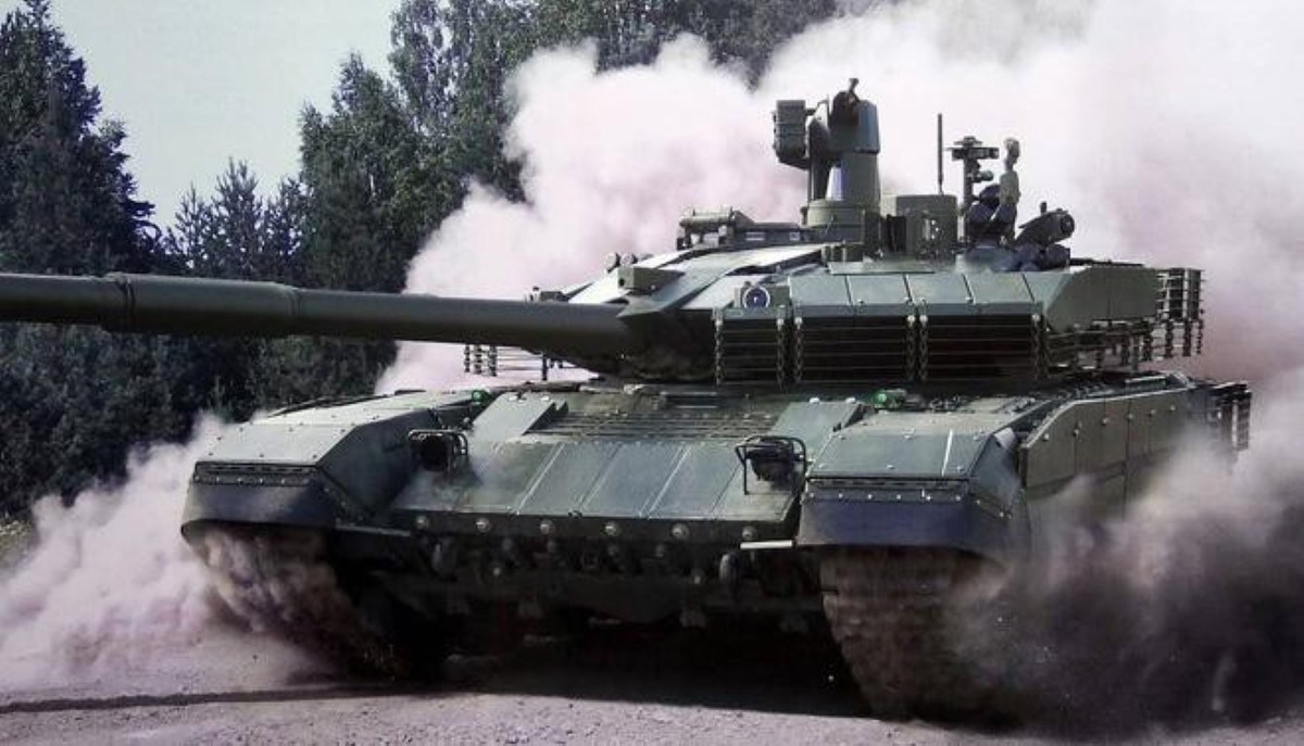 Và T-90M là giải pháp hoàn hảo cả về kinh phí lẫn sức mạnh và thời gian chế tạo. Những chiếc xe tăng T-90M sẽ là xương sống của lực lượng tăng thiết giáp Nga trong thời gian tới.
