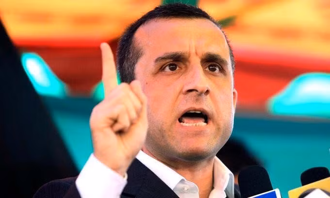 Cụ thể trong một chuyến công du ngắn ngày của ông Saleh tới Tajikistan là để tiến hành các cuộc thảo luận liên quan tới nền tảng mở ra các cuộc đàm phán tiềm năng với Taliban, bên cạnh đó là sự cầu viện.