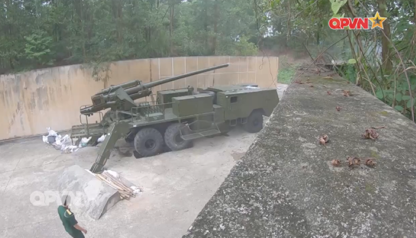 Hỏa lực của pháo kéo M46 là không thể bàn cãi, khi nó có thể bắn ở tốc độ tối đa 8 viên/phút, kèm theo đó là tầm bắn tối đa 27 km. Điểm yếu lớn nhất của M46, đó là nó có độ cơ động thấp - nay đã được khắc phục bằng hệ thống pháo tự hành.