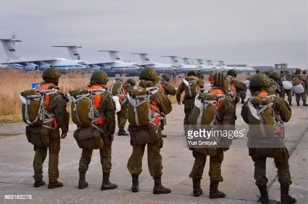 Trước đó, Mỹ đã lưu ý cách Nga có thể bảo vệ quần đảo Kuril khỏi Nhật Bản mà không cần bắn một phát súng nào, tập trung vào khả năng răn đe chiến lược thông qua vũ khí hạt nhân.