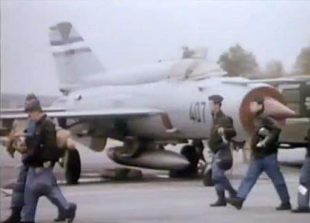 Không quân Nam Tư từng sở hữu dàn máy bay chiến đấu có sức mạnh vượt trội, đây cũng từng được coi là lực lượng không quân có sức mạnh bậc nhất châu Âu thời bấy giờ.