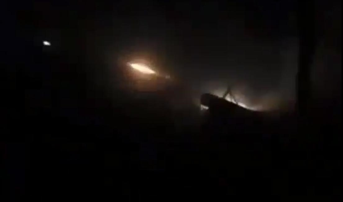 Ít nhất hàng chục hệ thống pháo phản lực BM-21 Grad đang được lực lượng Mặt trận Kháng chiến Quốc gia Afghanistan sở hữu.