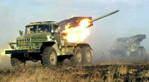 Pháo phản lực này rất hiệu quả trong việc chống lại các mục tiêu phân bố trong một khu vực như nơi tập trung quân và phương tiện hoặc sân bay đối phương. Một khẩu đội BM-21 Grad có thể tạo ra một vùng hủy diệt lên tới 1 ha.