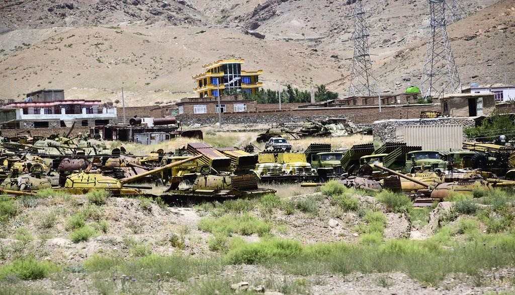 Thông thường chiến thuật FANR áp dụng là vờ thua để dụ các tay súng Taliban lọt vào tầm tác xạ của trận địa pháo bố trí sẵn.