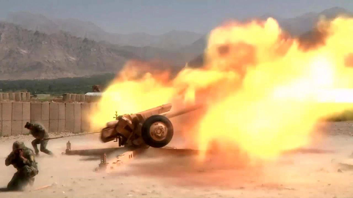 BM-21 Grad là hệ thống pháo phản lực phóng loạt được Liên Xô nghiên cứu và chế tạo vào năm 1963.