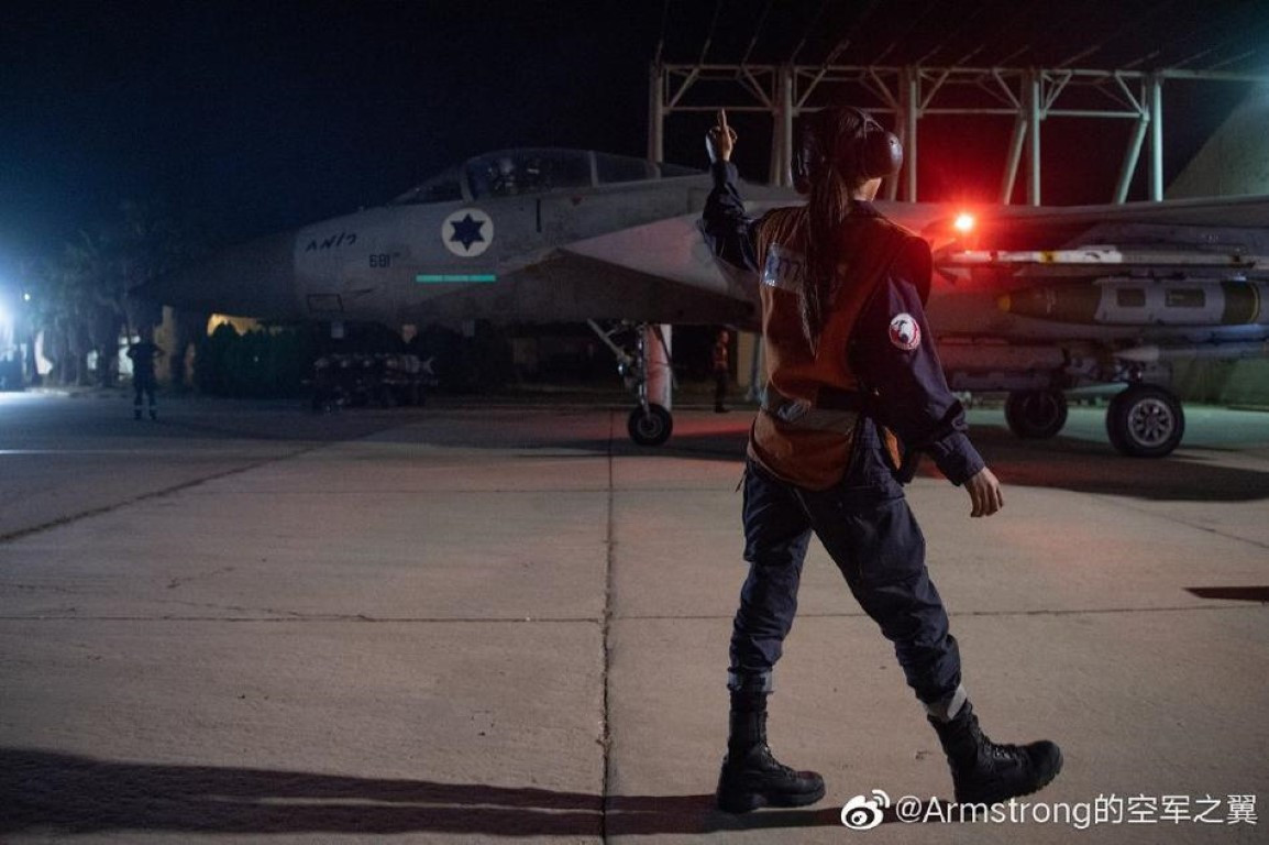 Kể từ khi xung đột giữa Israel và Palestine leo thang tới nay, truyền thông địa phương cho biết đã có ít nhất ba loại máy bay được Israel sử dụng trong các cuộc oanh tạc gần đây.