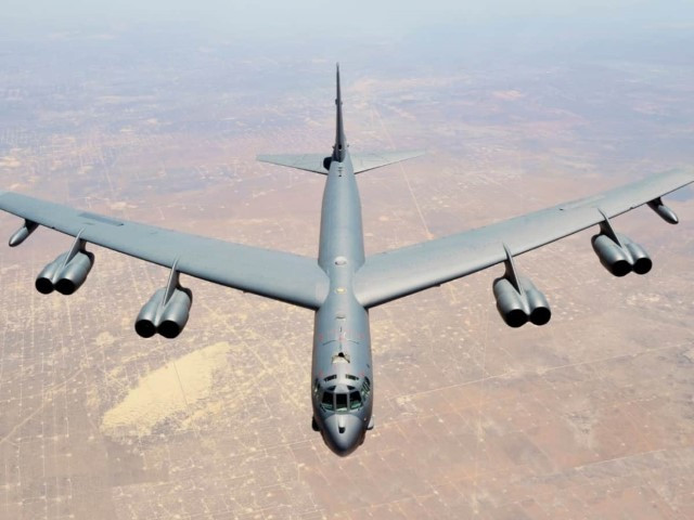 Tuy nhiên những thiệt hại này dường như không thể làm chậm bước tiến của Taliban, khi một loạt các thành phố lớn của quốc gia này, vẫn tiếp tục bị khủng bố "giải phóng" nhanh chóng.