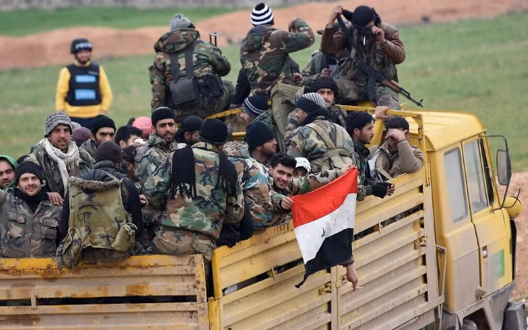 Truyền thông quốc tế cho biết, ít nhất một đoàn vận tải phương tiện quân sự và binh lính Thổ Nhĩ Kỳ đã được phát hiện đang trên đường tới Idlib.