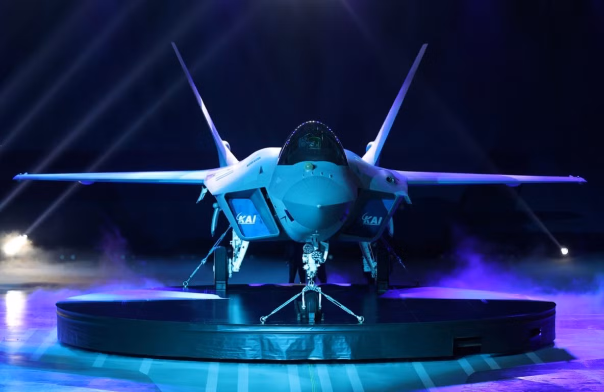 Là sản phẩm "liên doanh" giữa Hàn Quốc và Indonesia, chiến đấu cơ KF-21 Boramae được dự kiến sẽ cất cánh chuyến bay đầu tiên trong năm 2022 tới đây.