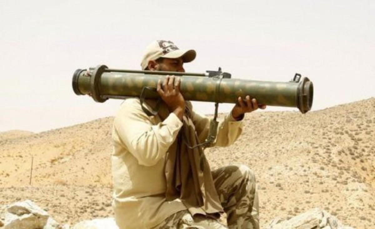 Với việc có trong tay súng chống tăng RPG-27, năng lực tác chiến của ly khai Ukraine quả đáng sợ, họ có thể tung ra các đòn hủy diệt đối với chiến đoàn xe tăng của quân chính phủ Ukraine.