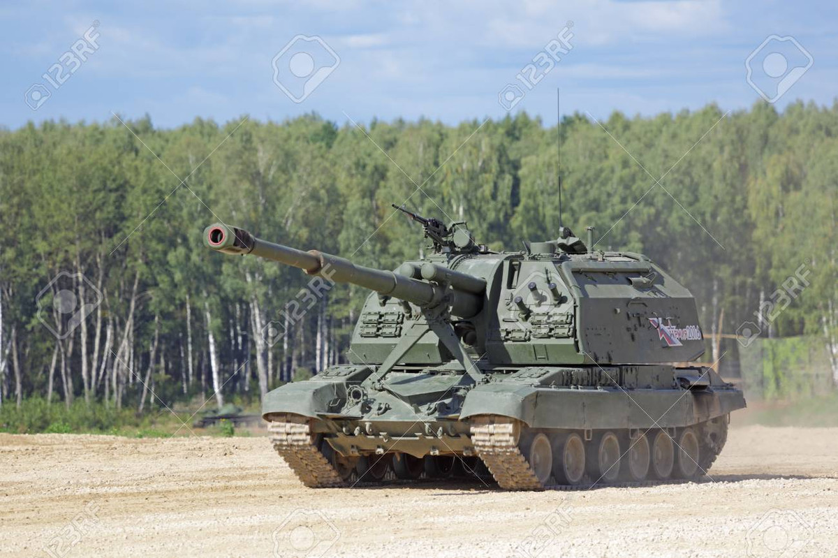 Pháo tự hành 2S19 Msta của Nga có tốc độ bắn vượt trội hơn hẳn phiên bản tiền nhiệm, tối đa có thể bắn tới 10 phát/phút, tốc độ bắn trung bình vào khoảng 6 phát/phút.