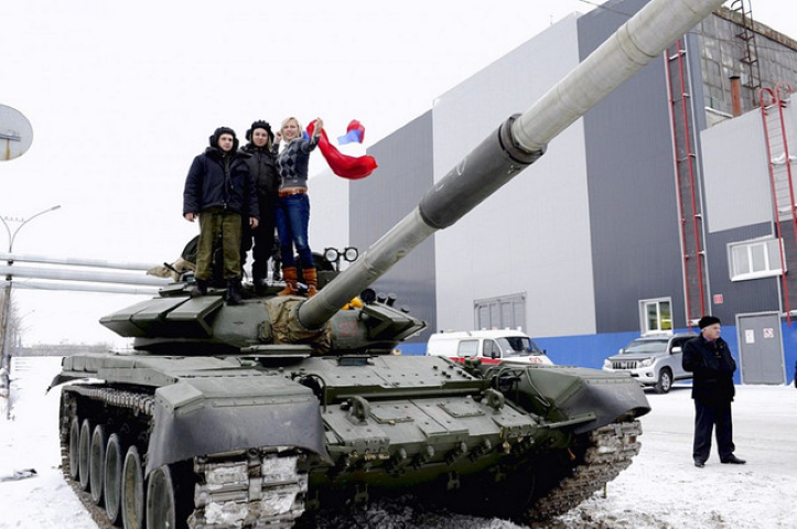 Trên thực tế, xe tăng chủ lực T-72B3 có tới 3 phiên bản khác nhau, trong đó bao gồm phiên bản đầu tiên, được ra đời vào năm 2011, phiên bản thứ hai ra đời năm 2014 và phiên bản thứ ba ra đời năm 2016.